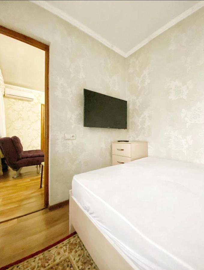 Apartments Ahmetova 4 21 Almati Kültér fotó