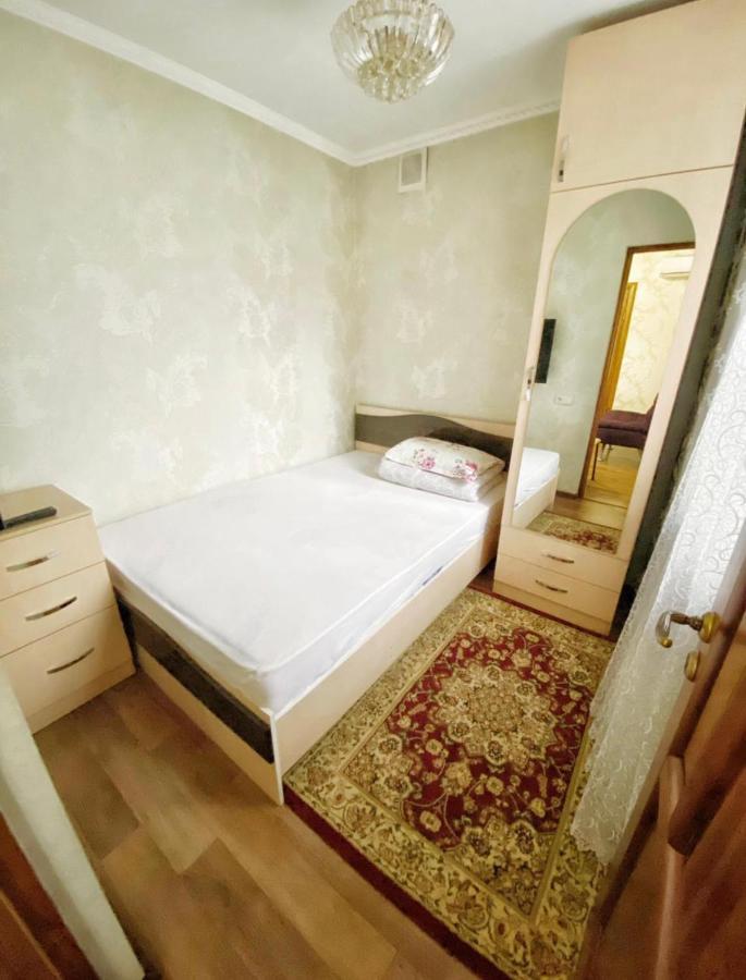 Apartments Ahmetova 4 21 Almati Kültér fotó